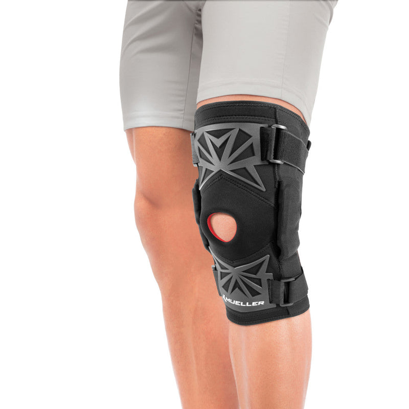 Mueller Pro Level Hinged Knee Brace