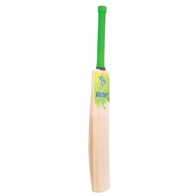 Victor Cricket Bat - Academy