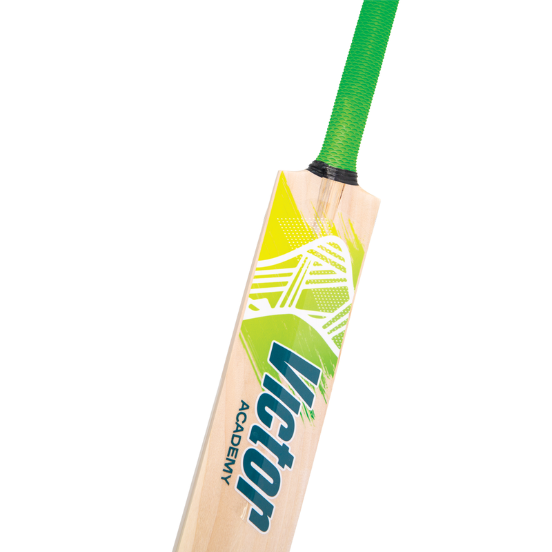 Victor Cricket Bat - Academy